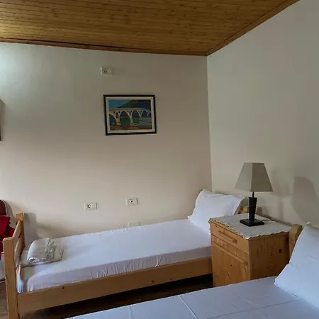 Guest house Teo's *