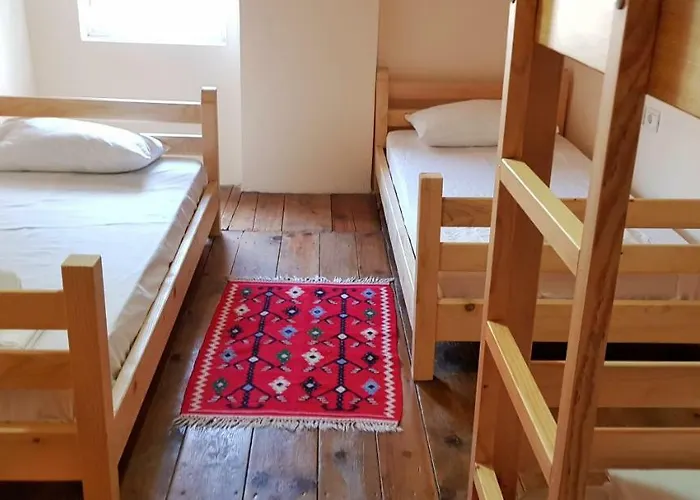 Teo's Pensjonat Berat